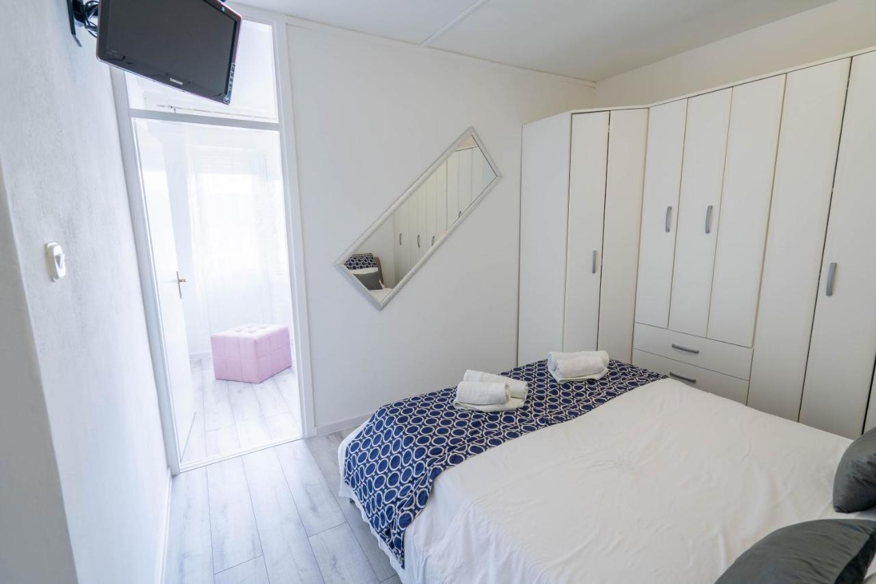 Apartman M Apartment คนิน ภายนอก รูปภาพ